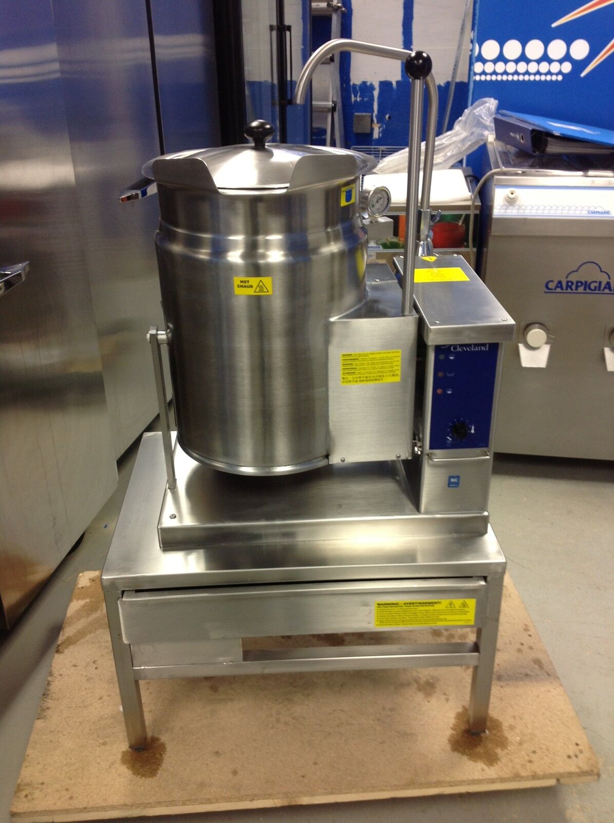 Cleveland Steam Range Kettle Model KGT 6-T