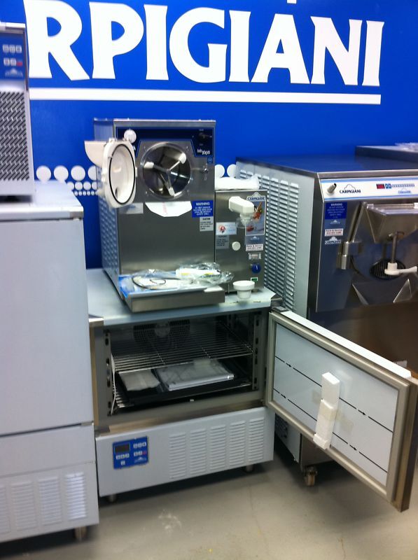 New Carpigiani Batch Freezer Blast Freezer Whipped Cream Ice Cream Gelato Pastry